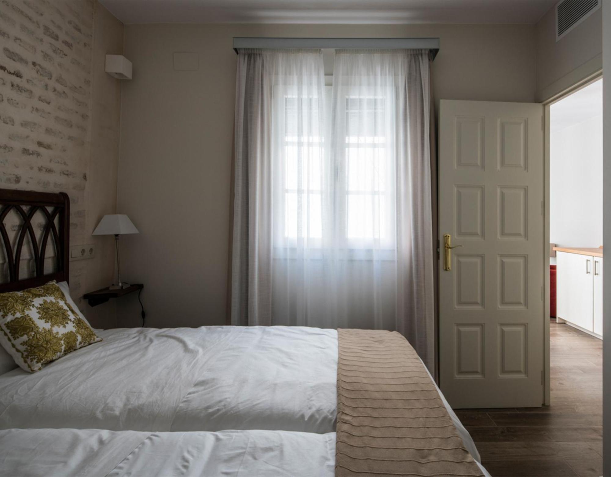 Santa Maria Apartments Sevilla Oda fotoğraf