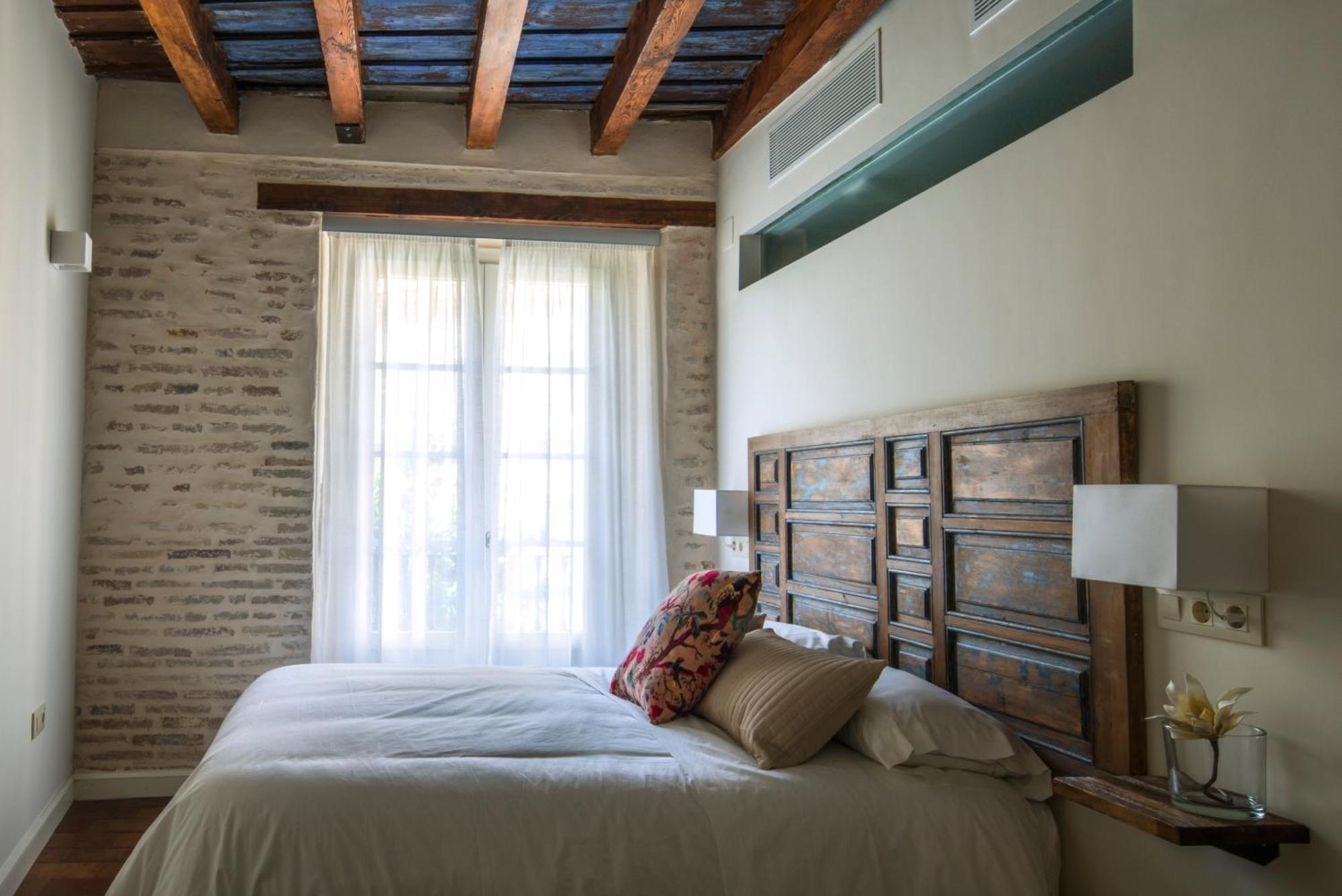 Santa Maria Apartments Sevilla Oda fotoğraf